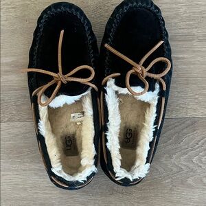 UGG Black Slippers with White Fur and Tan Laces worn two times size 8
